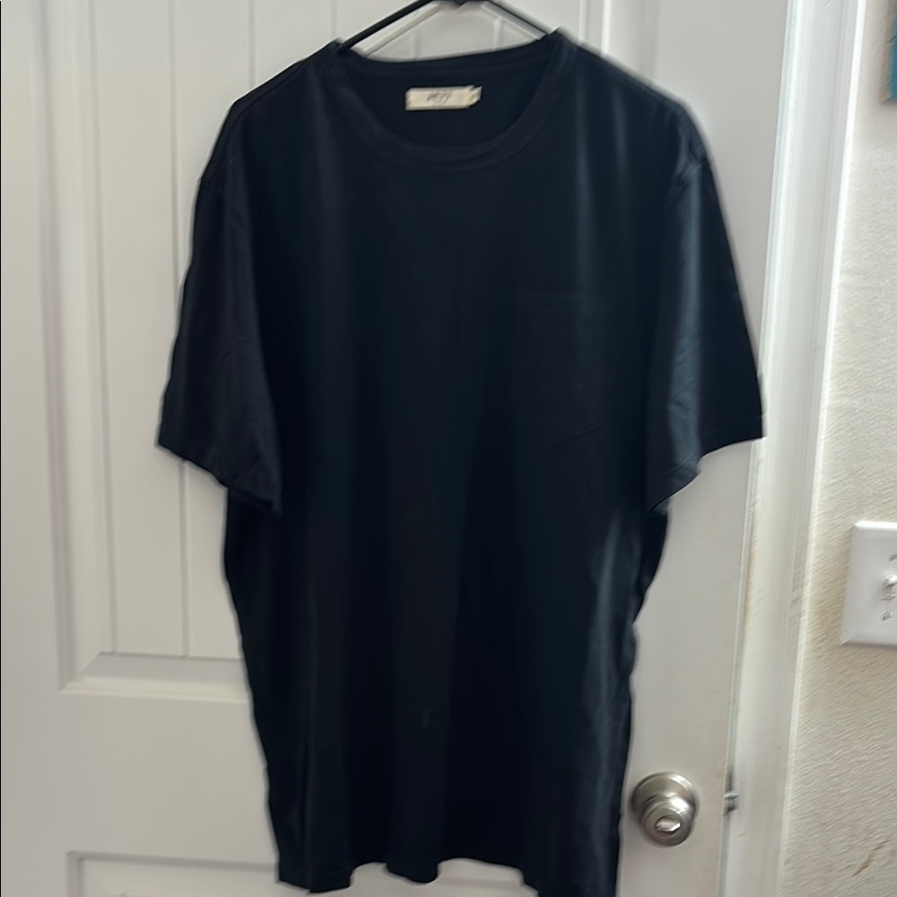American Eaglw Men's Black T-Shirt New XL